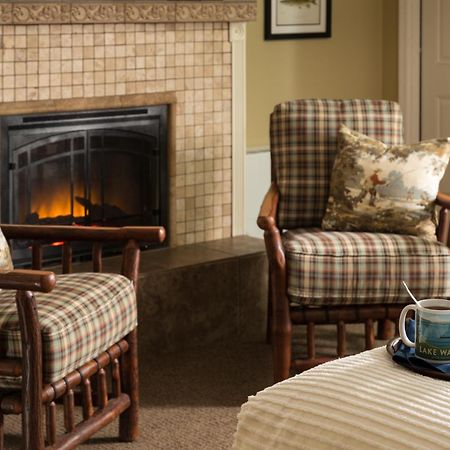 Silver Birches Resort Hawley Bagian luar foto