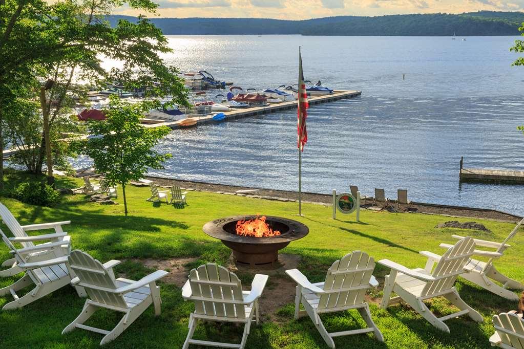 Silver Birches Resort Hawley Bagian luar foto