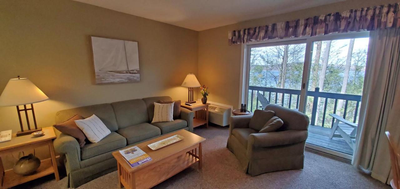 Silver Birches Resort Hawley Bagian luar foto