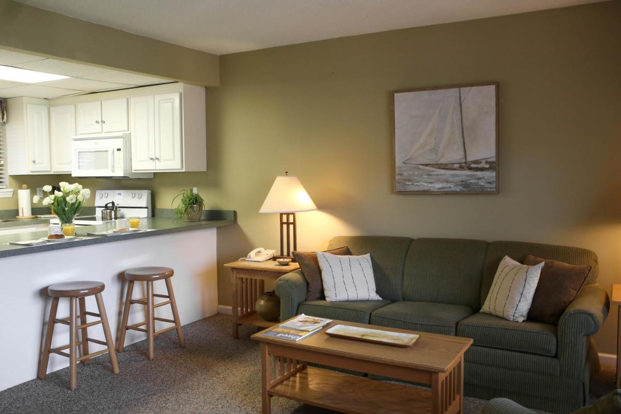 Silver Birches Resort Hawley Bagian luar foto